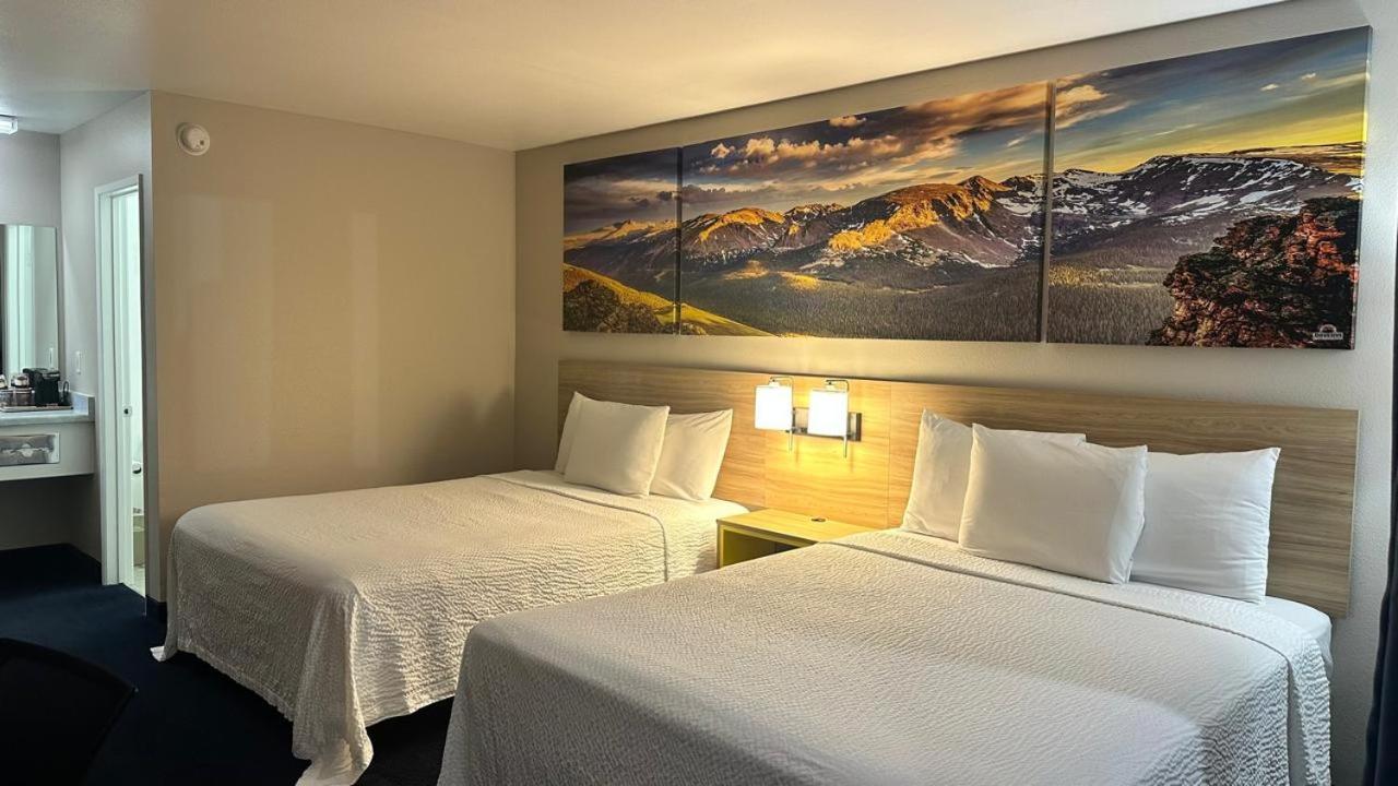 Days Inn By Wyndham Ridgecrest Near China Lake Naval Station Zewnętrze zdjęcie